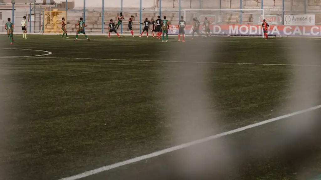 How much can neymar squat?